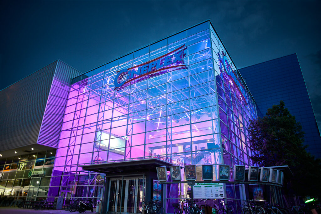 Beim Trend rund um „A Minecraft Movie“ eskaliert die Situation – dies führte zur Verwüstung im Cineplex Münster. Das Cineplex Münster. Das Kino ist nur ein Beispiel für die vielen schönen Kinos in Münster.