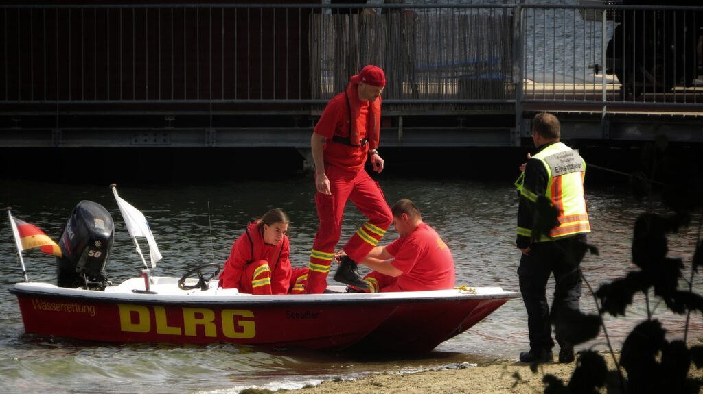 Eine im Niedringhaussee gefundene Leiche könnte den seit Ende Mai vermissten Mann identifizieren. Obduktion steht noch aus.