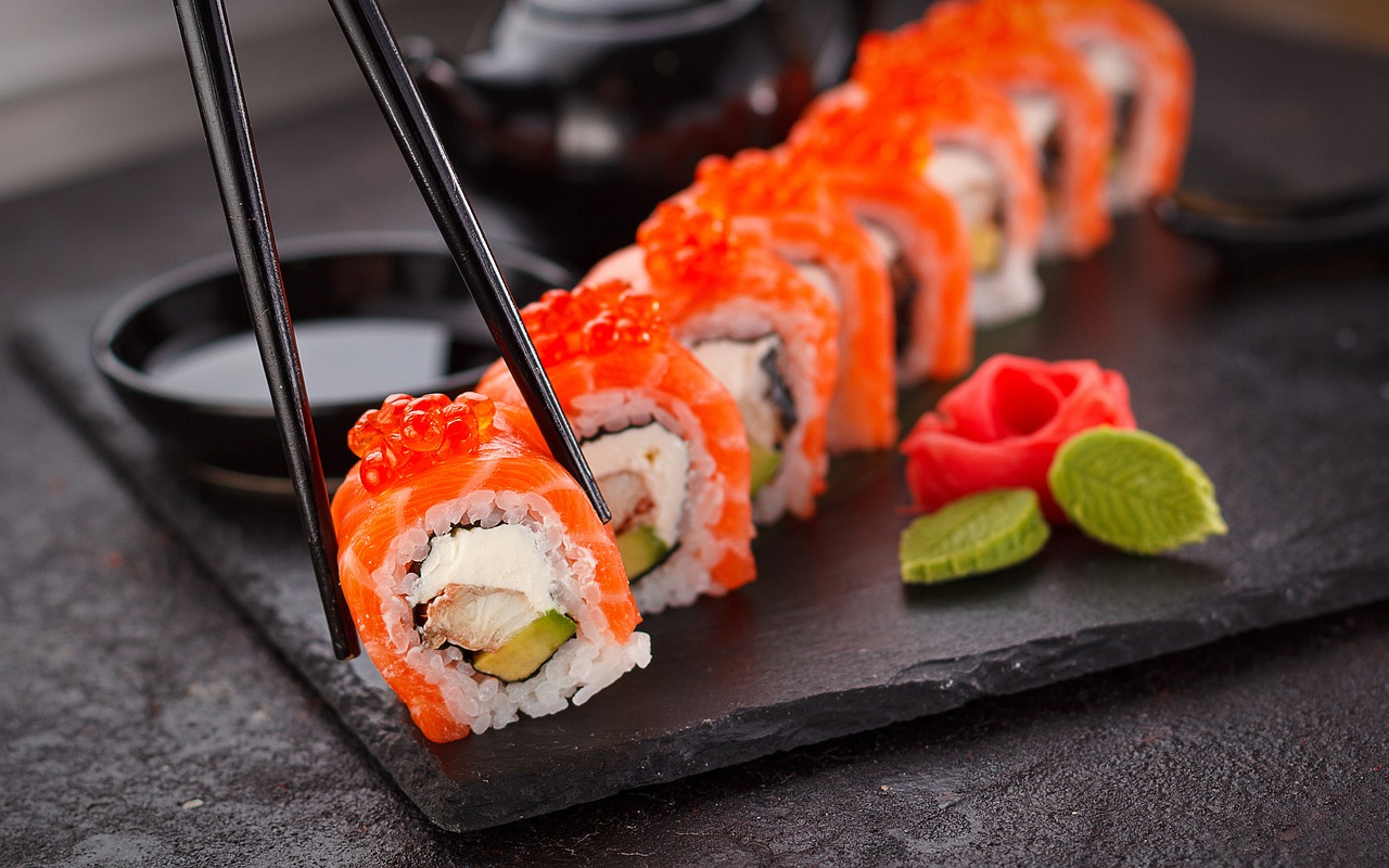 In Münster gibt es für jeden Geschmack das richtige japanische Restaurant. Egal, ob Sie traditionelle Gerichte oder innovative Kreationen bevorzugen, diese Top 5 Restaurants werden Sie nicht enttäuschen. Guten Appetit!