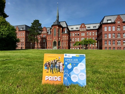 Das Gymnasium St. Mauritz in Handorf lädt im Rahmen des Jubiläums „375 Jahre Westfälischer Frieden“ zu einem besonderen Open-Air-Kinoerlebnis ein. Erlebe den Film „Pride“ in einzigartiger Atmosphäre.