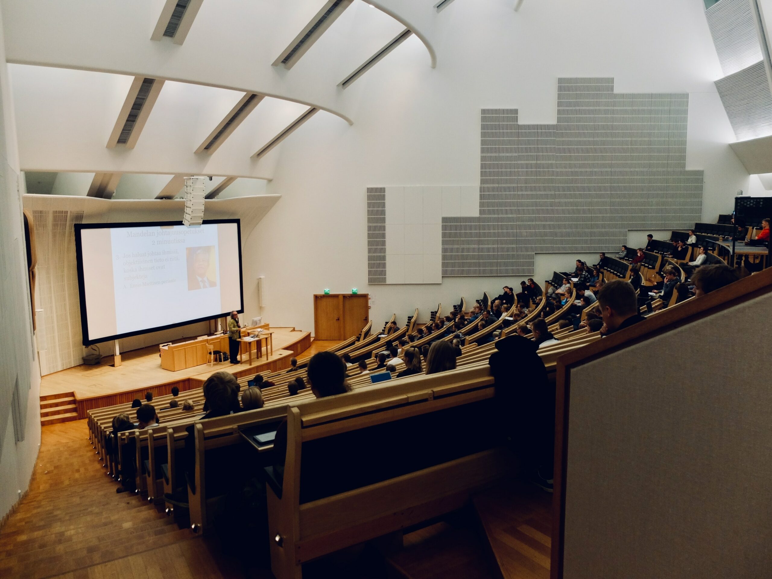 Die „Lange Nacht der Bildung“ an der Universität Münster sorgt für Kontroversen. Das Junge Forum der Deutsch-Israelischen Gesellschaft wirft den Veranstaltern vor, Israelhass und Antisemitismus zu verbreiten.