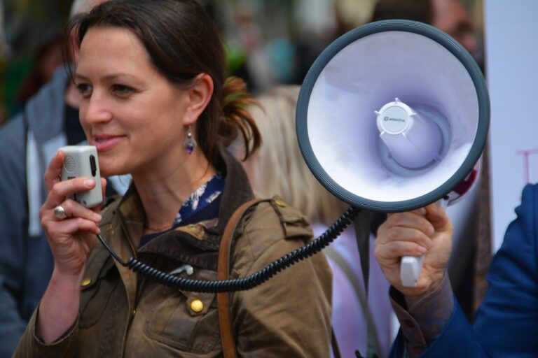 Krankenhäuser in Deutschland protestieren für dringende finanzielle Unterstützung. Erfahre mehr über die Hintergründe der Proteste und die Forderungen der Kliniken.