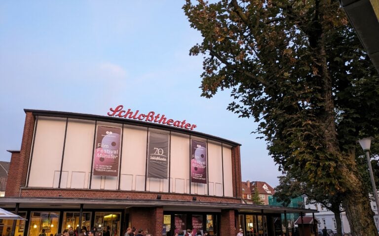 Das Schloßtheater Münster wird Deutschlands erstes Fairtrade-Kino. Ein neues Pilotprojekt soll nun zwei Jahre getestet werden.