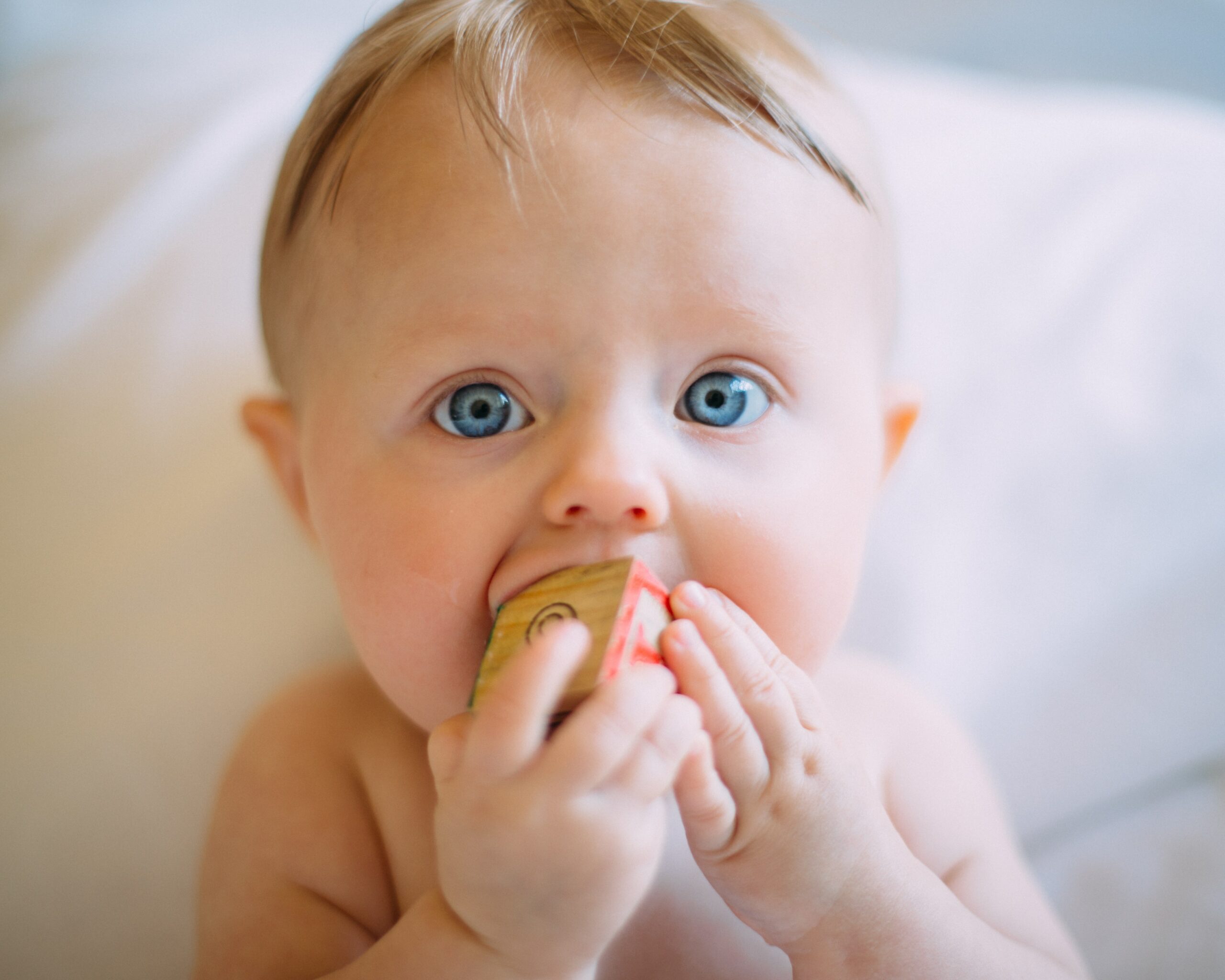 Die wichtigsten Tipps für die Zahngesundheit von Kindern. Kinder von Alleinerziehenden