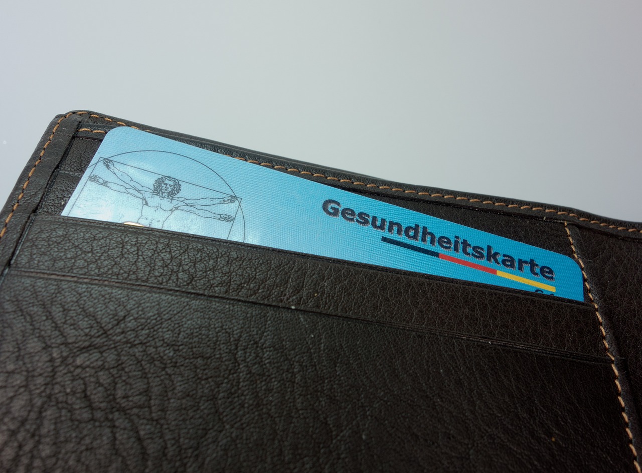 Die Deutsche Stiftung Patientenschutz fordert eine regelmäßige Datenerhebung zur Terminvergabe in Arztpraxen, um Unterschiede zwischen gesetzlich und privat Versicherten zu untersuchen.