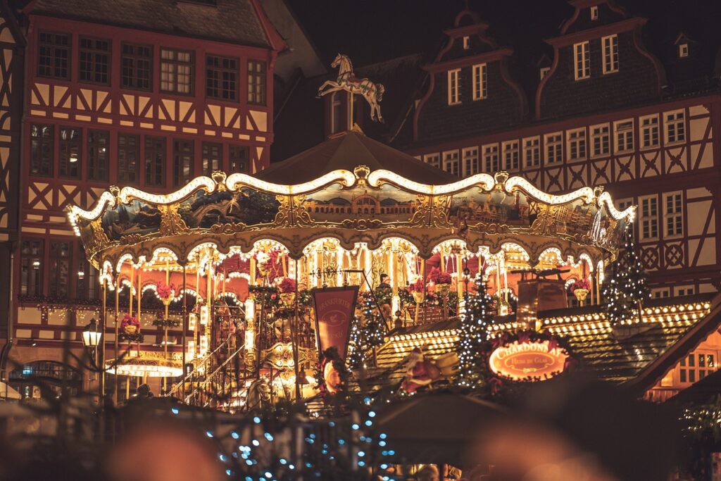 Die Weihnachtsmärkte in Münster: Sechs festliche Märkte mit einzigartiger Atmosphäre, lokalen Spezialitäten und kulturellen Highlights.