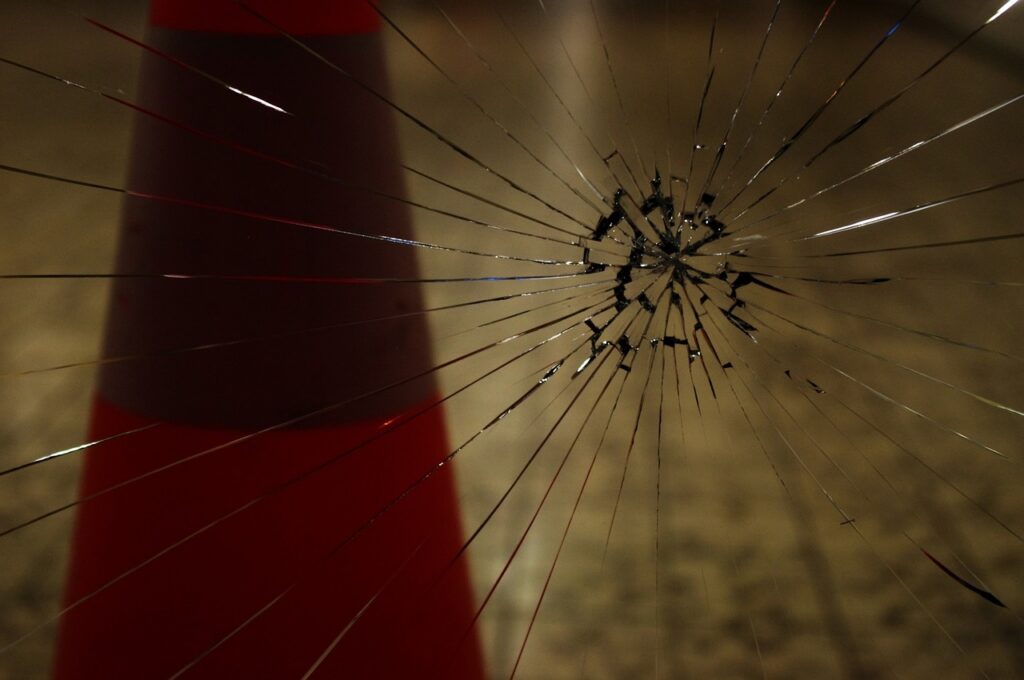 Unbekannte richteten erheblichen Schaden und Vandalismus an der Grundschule Sendenhorst an. Erfahren Sie mehr über die Sicherheitsmaßnahmen und die Reaktion der Stadt auf die Vandalismusvorfälle.