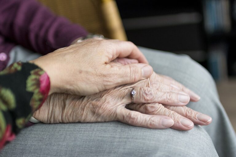 Entdecken Sie die alarmierende Zunahme der Insolvenzen in der NRW-Pflegebranche im Jahr 2023