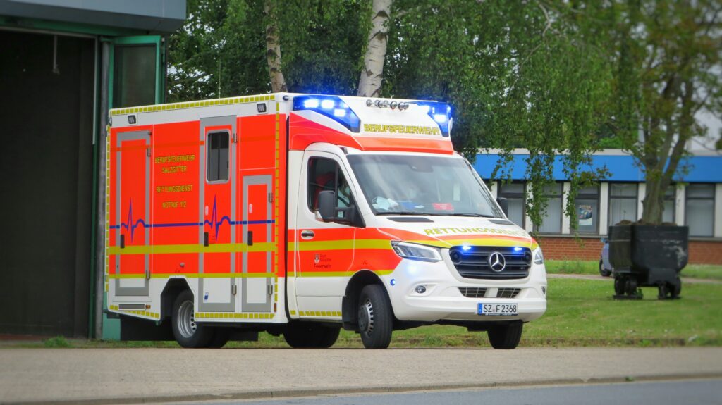 Tragischer Unfall beim San-Hejmo-Festival: Ein 24-jähriger Man
