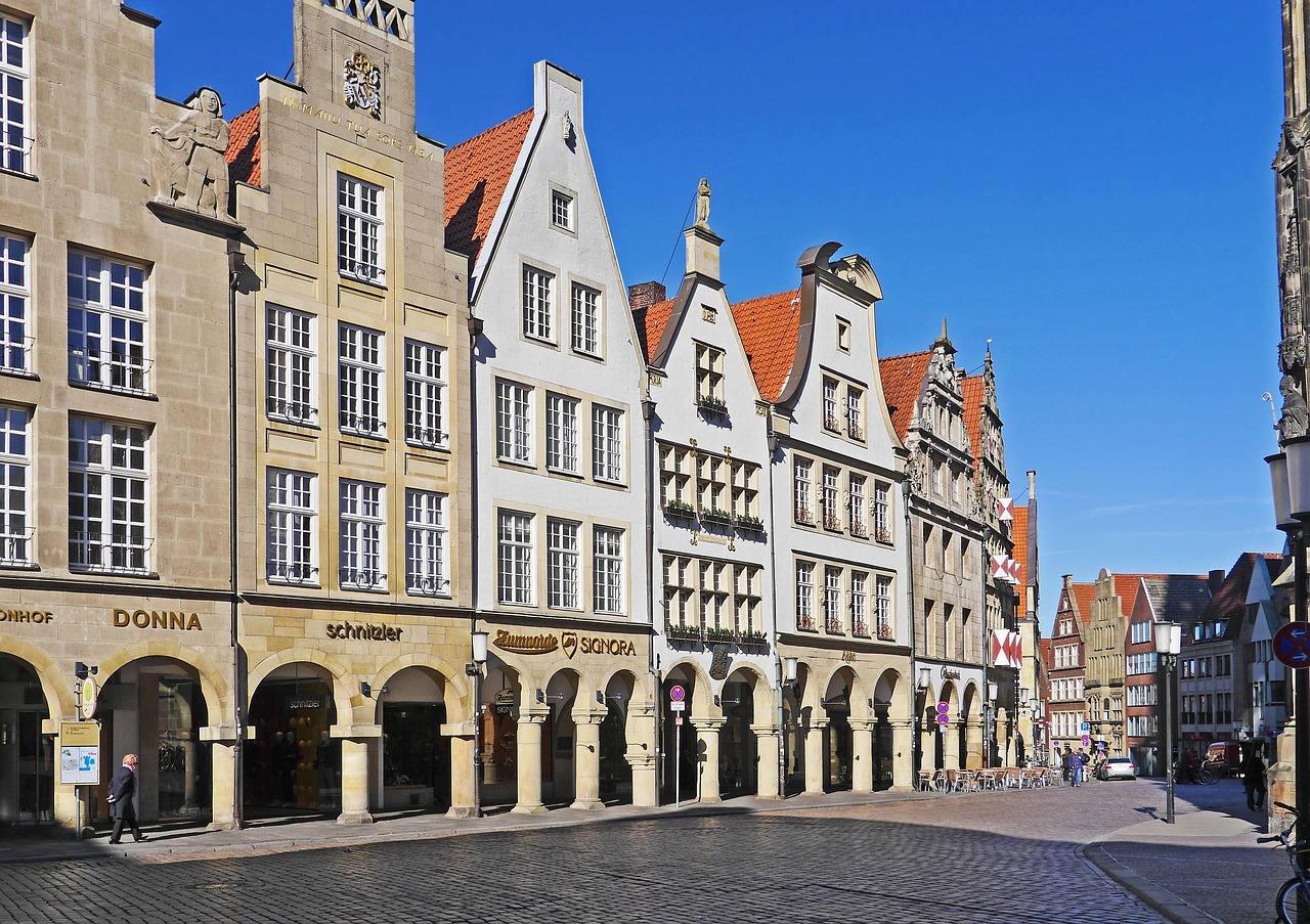 Allerheiligen in Münster bietet Kunst, Fußball und Feste. Erfahren Sie mehr über Veranstaltungen am 1. November 2024.