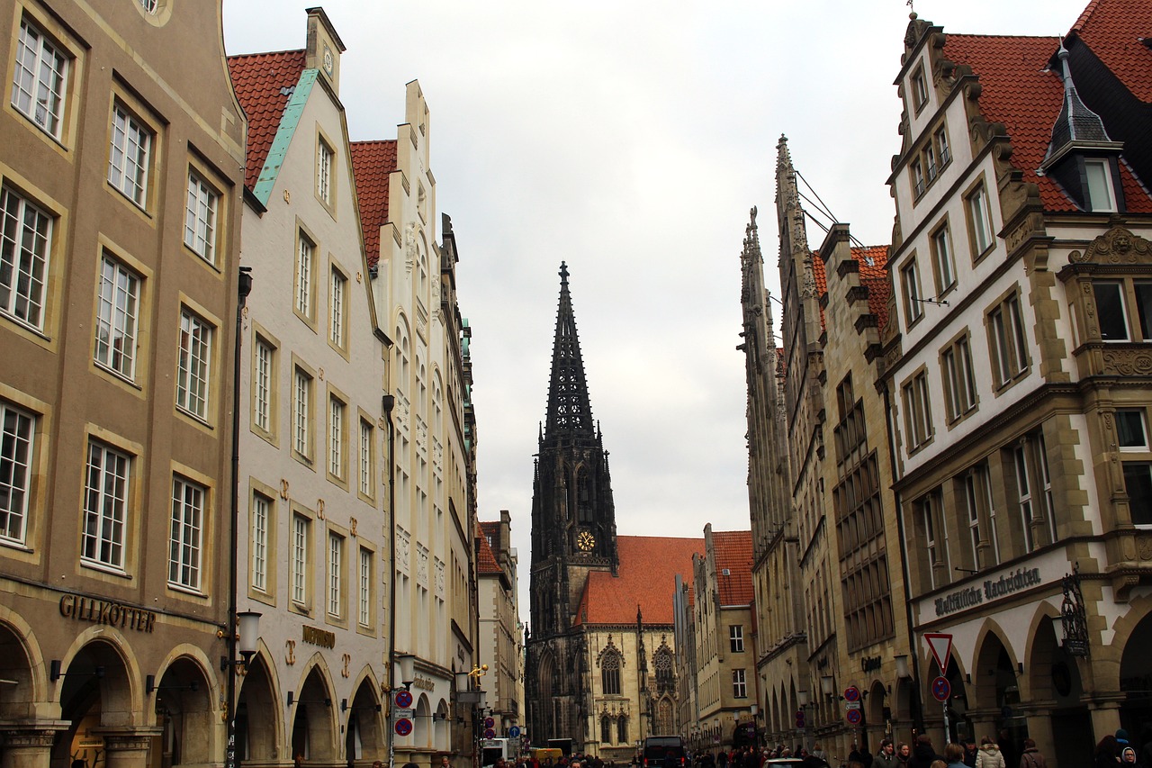 die Junge Union in Münster steckt im tiefen Streit, es soll um Rassismus und Antisemitismus gehen
