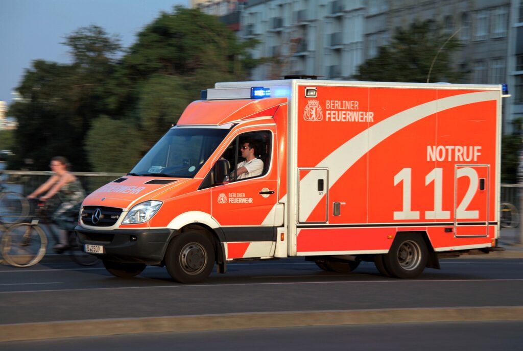 Ein 34-Jähriger verlor bei einer Explosion in Herbern seine Hand. Die Polizei ermittelt wegen eines möglichen Verstoßes gegen das Sprengstoffgesetz.