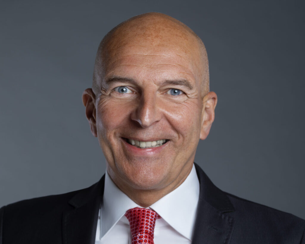 Dr. Georg Lunemann wird als designierter OB-Kandidat der CDU Münster für die Kommunalwahl 2025 gehandelt. Seine umfangreiche Erfahrung macht ihn zur starken Wahl.