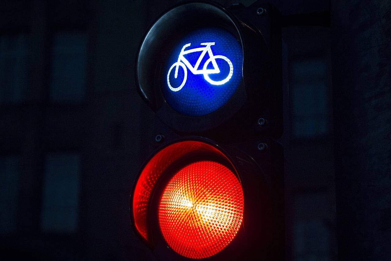 Die Wetter-Ampeln in Münster fördern Radverkehr bei schlechtem Wetter. Ein innovativer Schritt für mehr Klimaschutz.