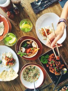 Kulinarische Reise auf der Hammer Straße. Vielfalt an Restaurants