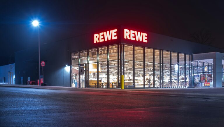 Chaos bei Payback und Deutschlandcard in Münster: REWE steigt aus, EDEKA wechselt zu Payback. Alle Änderungen im Überblick.