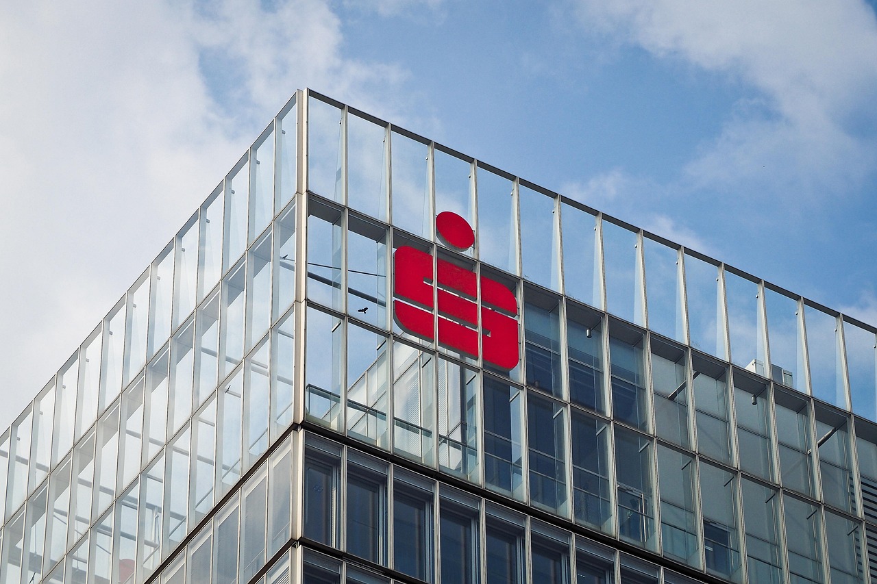 Die Kreissparkasse Steinfurt führt Gespräche mit der Stadtsparkasse Lengerich über eine mögliche Fusion. Ziel ist eine stärkere Positionierung im Münsterland, u