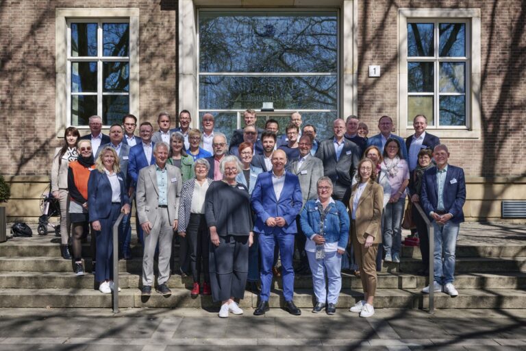 Kommunalverbände fordern bei Plenartagung in Münster Reformen – deutliche Kritik am Bundesteilhabegesetz und an der Rolle des Bundes.