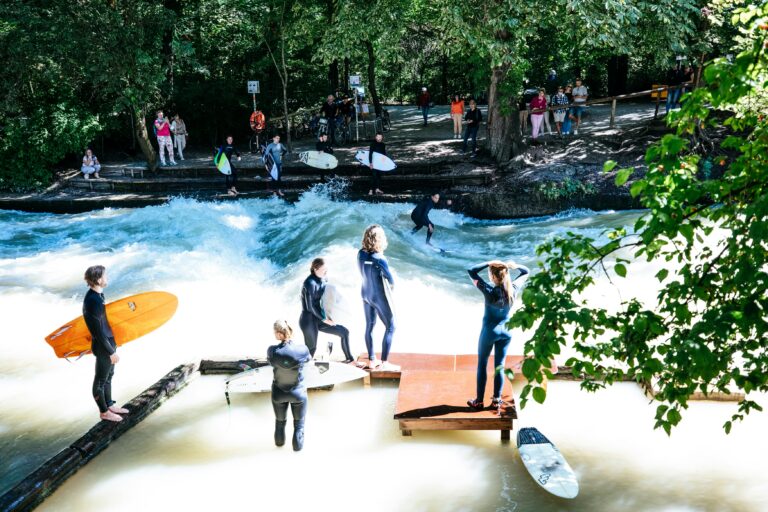 urf-Unfall in München: Warum Wassersportler in Münster jetzt besonders auf Sicherheit an Werse und Kanal achten sollten. Alle Infos im Überblick.