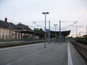 In Glauchau steigt Andrea D. nicht wie geplant aus dem Zug