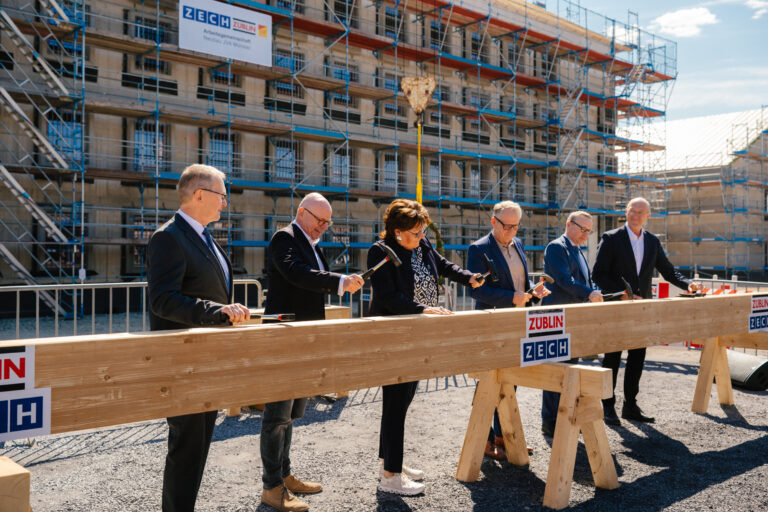 Die neue Justizvollzugsanstalt (JVA) in Münster feiert Richtfest. In Wolbeck entsteht eine moderne Haftanstalt mit 640 Plätzen.