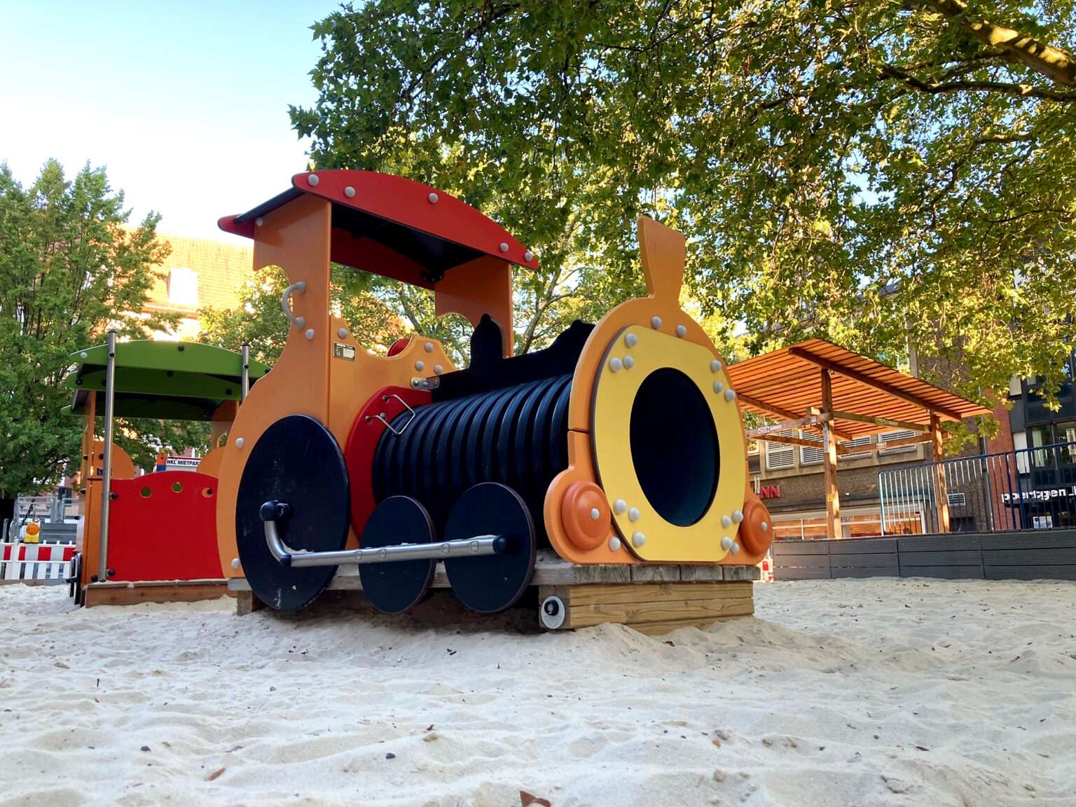 Maxi-Sand in Münster startet mit der Eröffnung am 23. Mai mit Schatzsuche und Spielspaß – kostenloses Sommerangebot für Kinder.