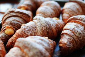 Das foodsharing Café Münster eröffnet am 2. Juni 2025. Kostenloses Essen aus geretteten Lebensmitteln und eine Einladung zu mehr sozialen Begegnungen.