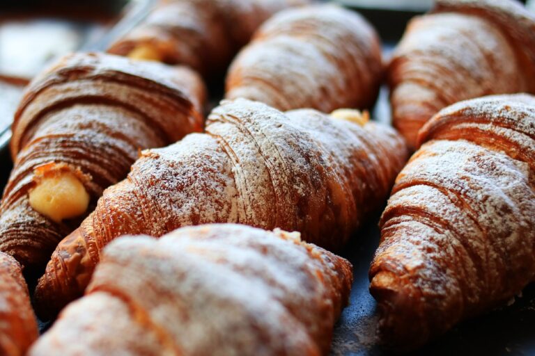 Das foodsharing Café Münster eröffnet am 2. Juni 2025. Kostenloses Essen aus geretteten Lebensmitteln und eine Einladung zu mehr sozialen Begegnungen.