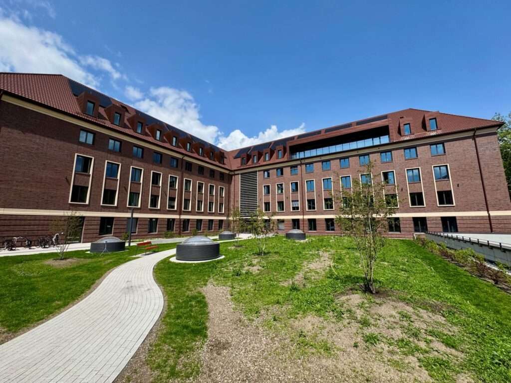 Für rund 34 Millionen Euro entstand in Münster ein neues Verwaltungsgebäude des LWL – nachhaltig, modern und energieeffizient.