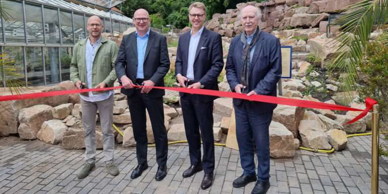 Neue Gebirgslandschaft „Rocky Mountains“ im Botanischen Garten Münster begeistert mit Wildpflanzen, Lernort und Naturerlebnis.