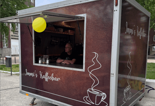 Der Bremer Platz in Münster wurde neu gestaltet – doch das Stigma bleibt. Warum die Realität besser ist als ihr Ruf, zeigt das Beispiel von Immi’s Kaffebar.