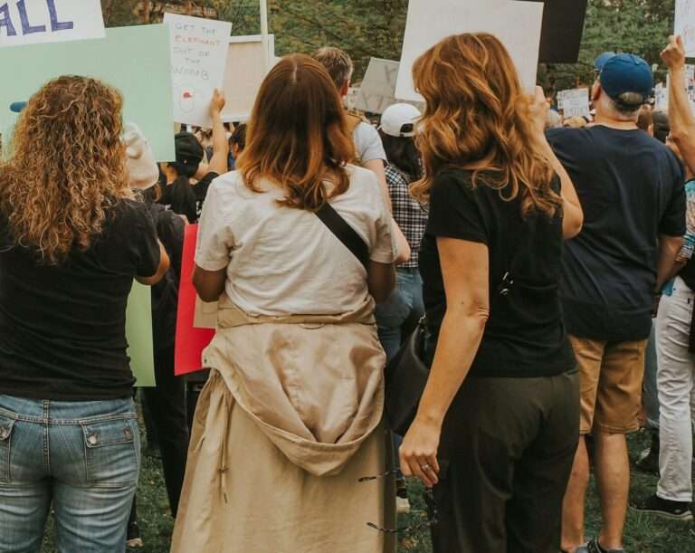 Schüler in Nordrhein-Westfalen, auch in Münster, fordern Reformen im Bildungssystem: bessere Finanzierung, kleinere Klassen, Abschaffung des dreigliedrigen Schulsystems