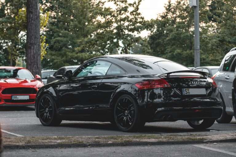Am 29. Juni 2025 traf sich die „Tuning“-Szene in Warendorf. Polizei setzte konsequent auf Kontrolle und Auflösung des Treffens. Zahlreiche Verstöße festgestellt.