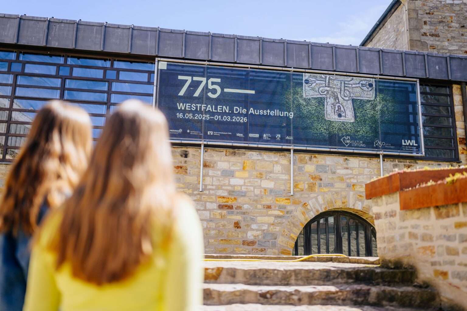 Zum Jubiläum 1250 Jahre Westfalen lädt ein vielfältiges Kulturprogramm mit Theater, Film, Ausstellungen und Vorträgen zum Entdecken ein.