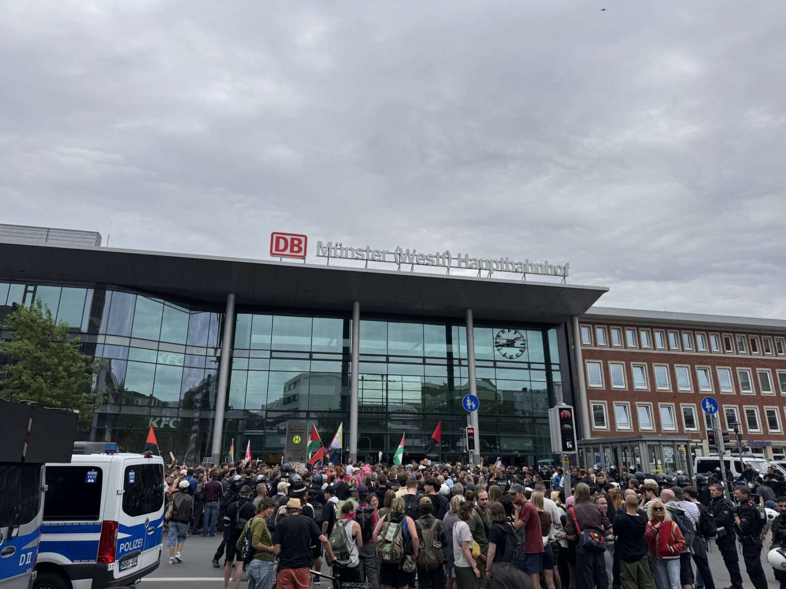 Demo Polizei Bilanz