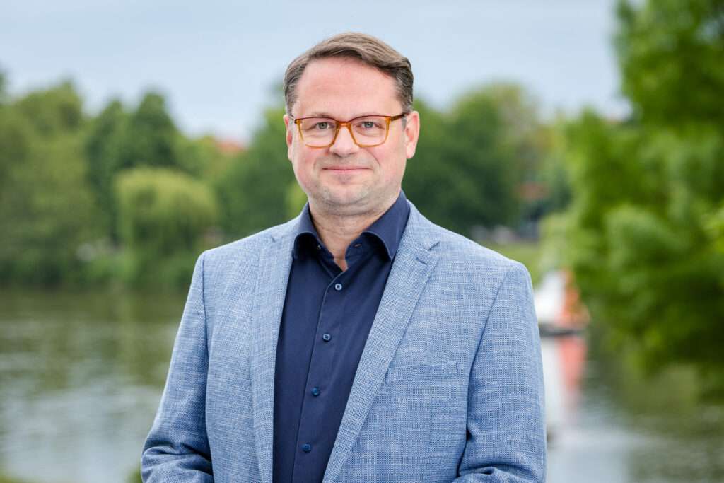 Mit Stephan Brinktrine tritt ein erfahrener Kommunalpolitiker und Verwaltungspraktiker für die SPD bei der Oberbürgermeisterwahl 2025 in Münster an.