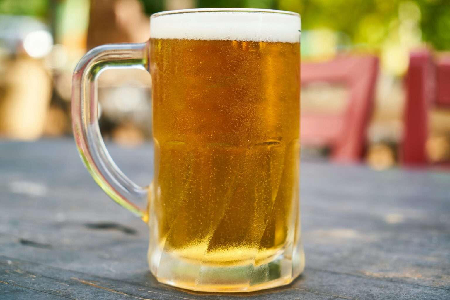 Das Bierfest Münster 2025 bietet über 100 Biersorten, Livemusik und Kulinarik auf dem Schlossplatz – Eintritt frei.