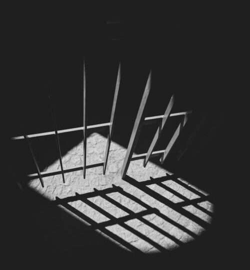 Alexander K. wird nach grausamem Mord nach 12 Jahren Haft freigelassen.