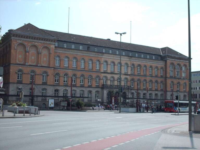 Landgericht Osnabrück, hier fand der Prozess um den Mord an Sinan statt.