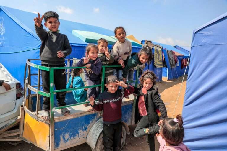 Friedensaktivisten drängen Münster, Kinder aus Gaza und Israel aufzunehmen. Andere Städte sind vorgeprescht. Wie Münster reagiert, welche Hürden es gibt und was jetzt folgt.