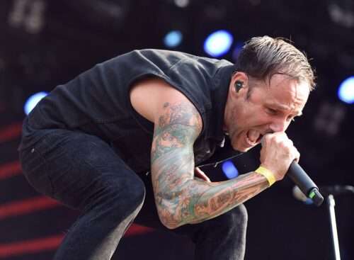 Donots veröffentlichen Akustik-Version von „Whatever Happened To The 80s“