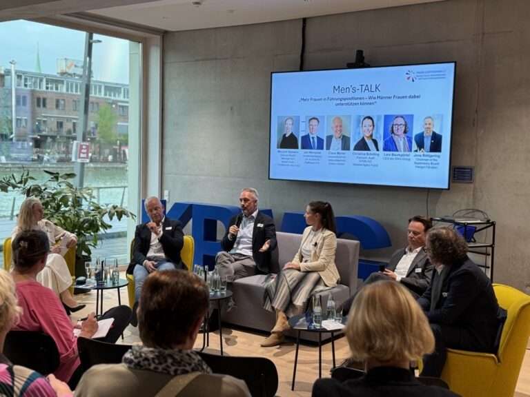 Beim Men’s Talk in Münster wurde diskutiert, wie mehr Frauen in Führung kommen – mit klaren Forderungen, kritischem Blick auf Rollenbilder und neuen Impulsen für Unternehmen.