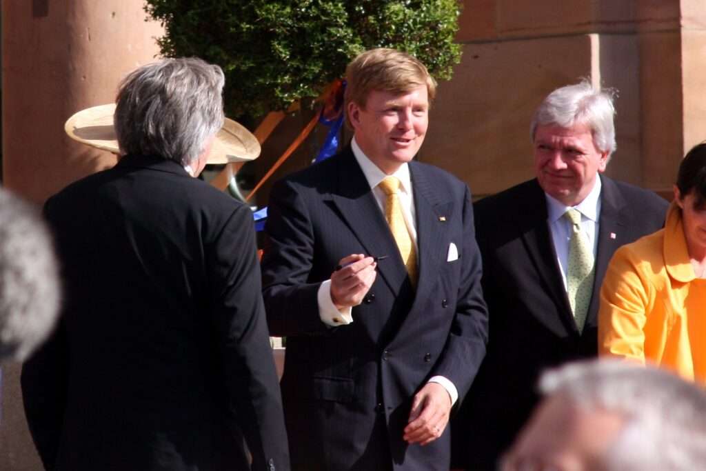 König Willem-Alexander besucht Münster am 24. September 2025. Jubiläen von Haus der Niederlande und Deutsch-Niederländischem Corps stehen im Mittelpunkt.