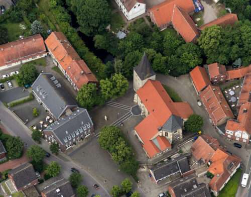 Die CDU Münster-West fordert ein Vereins- und Bürgerhaus für Nienberge. Zwei Standorte stehen zur Diskussion.