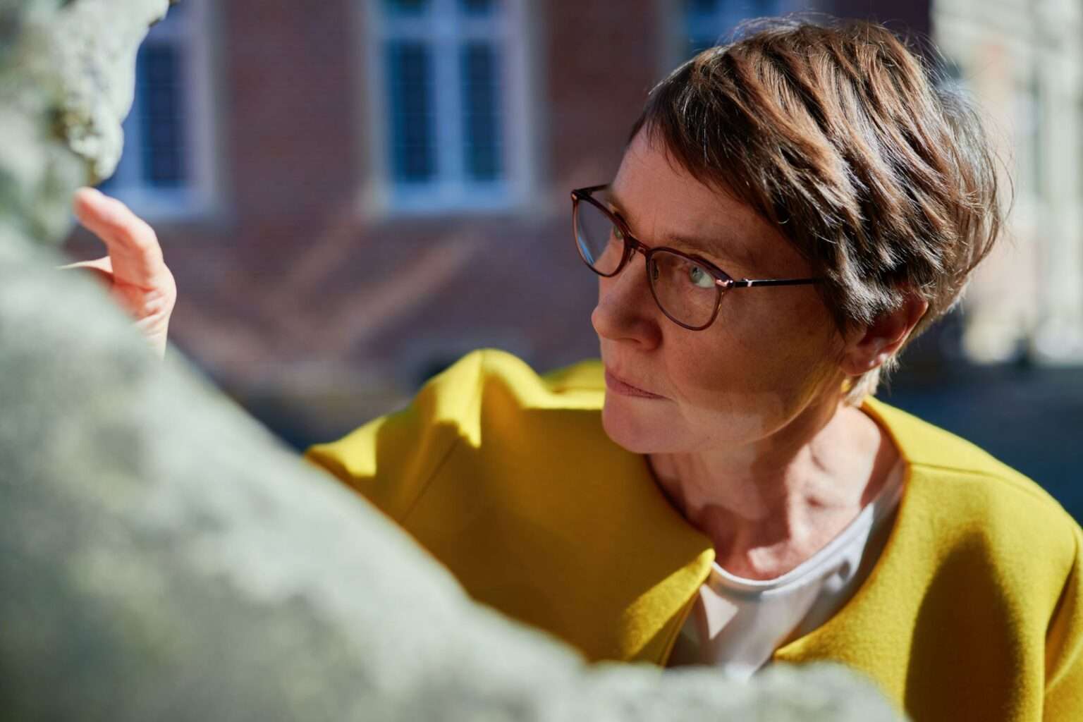 Sandsteinretterin in Münster: Dr. Birte Graue kämpft im Auftrag des LWL gegen den Verfall historischer Steinskulpturen