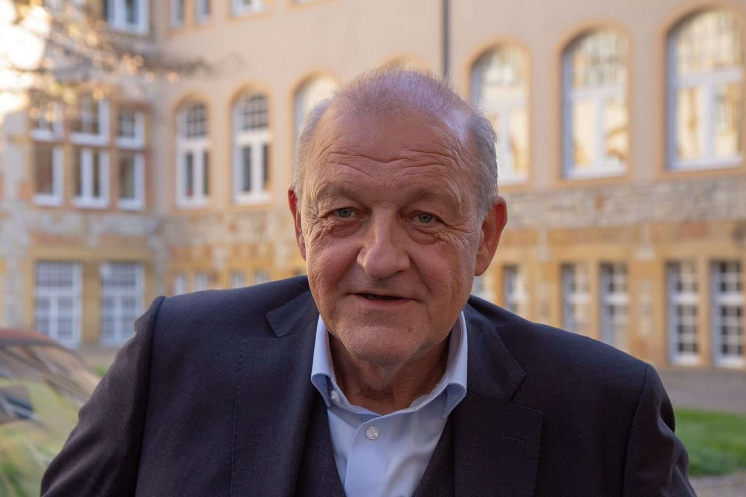 In Münster wurde eine neue Wilsberg-Folge am St.-Mauritz-Gymnasium gedreht. Schüler, Eltern und Lehrer wirkten als Komparsen mit.