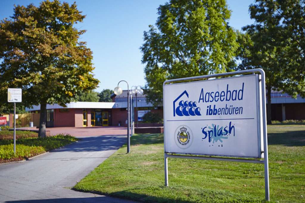 Das Aaseebad Ibbenbüren bleibt geschlossen: Mängel an der Lüftungsanlage und Schäden an der Wellenkammer führen zur vorübergehenden Schließung des Schwimmbads.