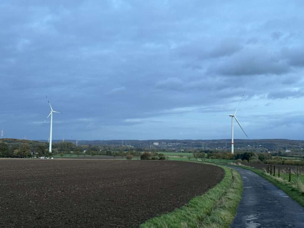 380-kV-Leitung in Everswinkel: Amprion darf private Flächen betreten