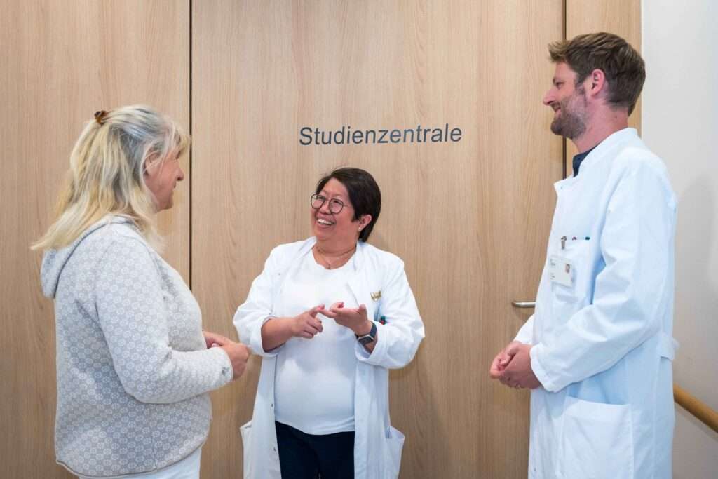 Am UKM | Clemenshospital zeigt eine neue Studie: Gen-Tests können helfen, Chemotherapie und Antihormontherapie zu verkürzen.