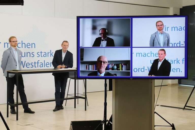 Beim IHK-Konjunkturforum 2025 diskutierten Experten in Münster über Investitionen, Reformen und Staatsfinanzen. Wann kommt endlich der Aufschwung?